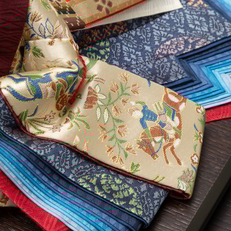 京十番親王飾「川島織物：狩猟文錦」 | 桂雛／小佐畑人形店