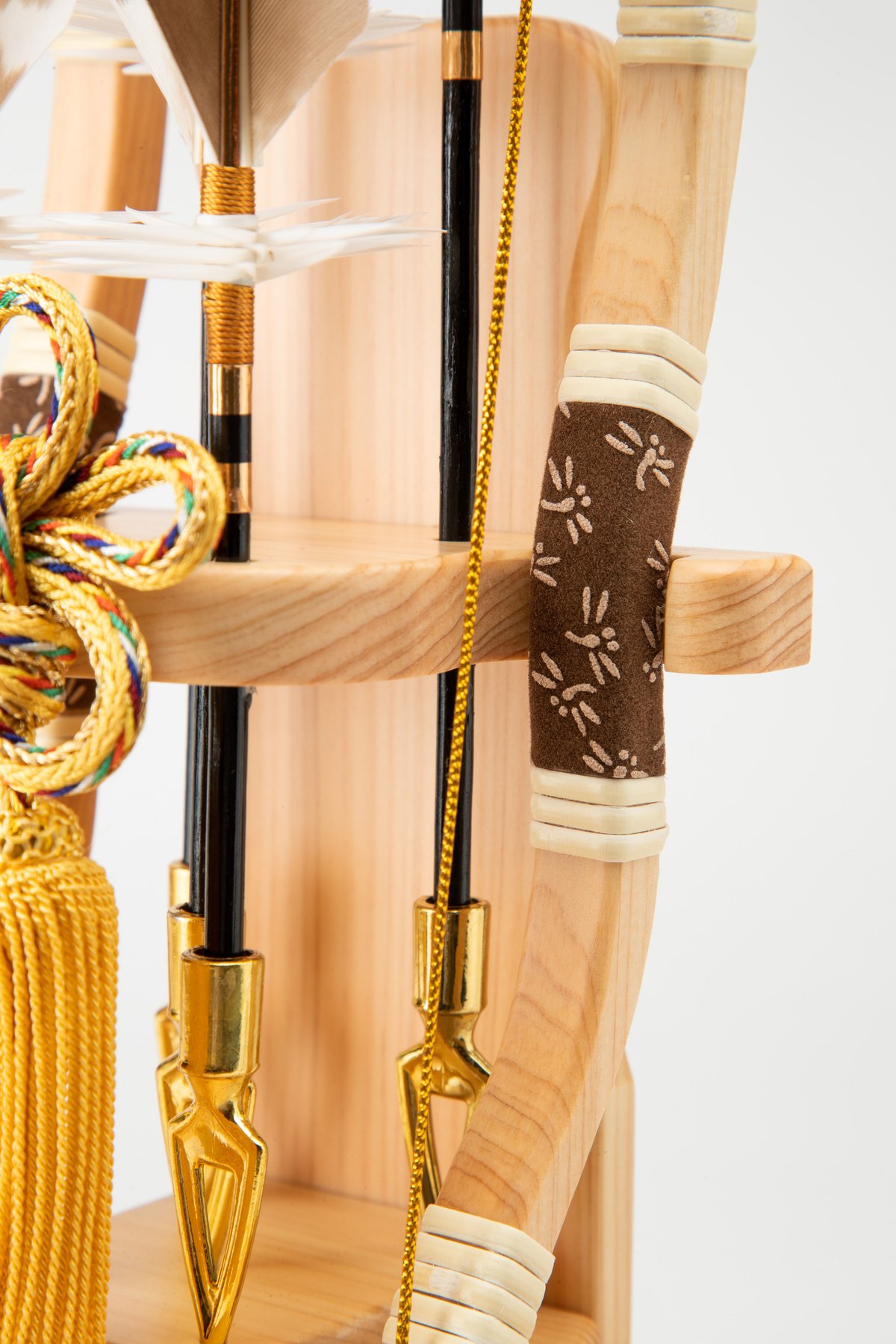 檜」パノラマケース破魔弓飾り | 桂雛／小佐畑人形店