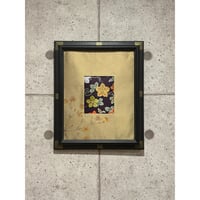 Nishiki Frame「能衣写し：鉄線唐草文錦（濃紫色）」