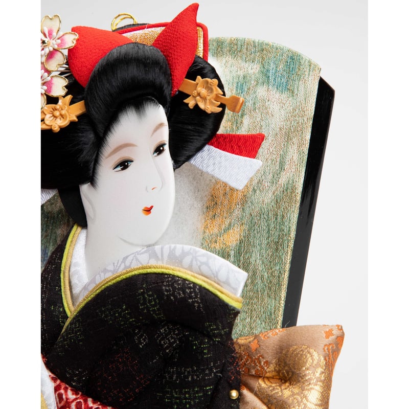 10号 ぼたん 本場結城紬 唐花文：桜華ケース飾り | 桂雛／小佐畑人形店