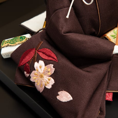 京十一番親王飾「刺繍：桜」
