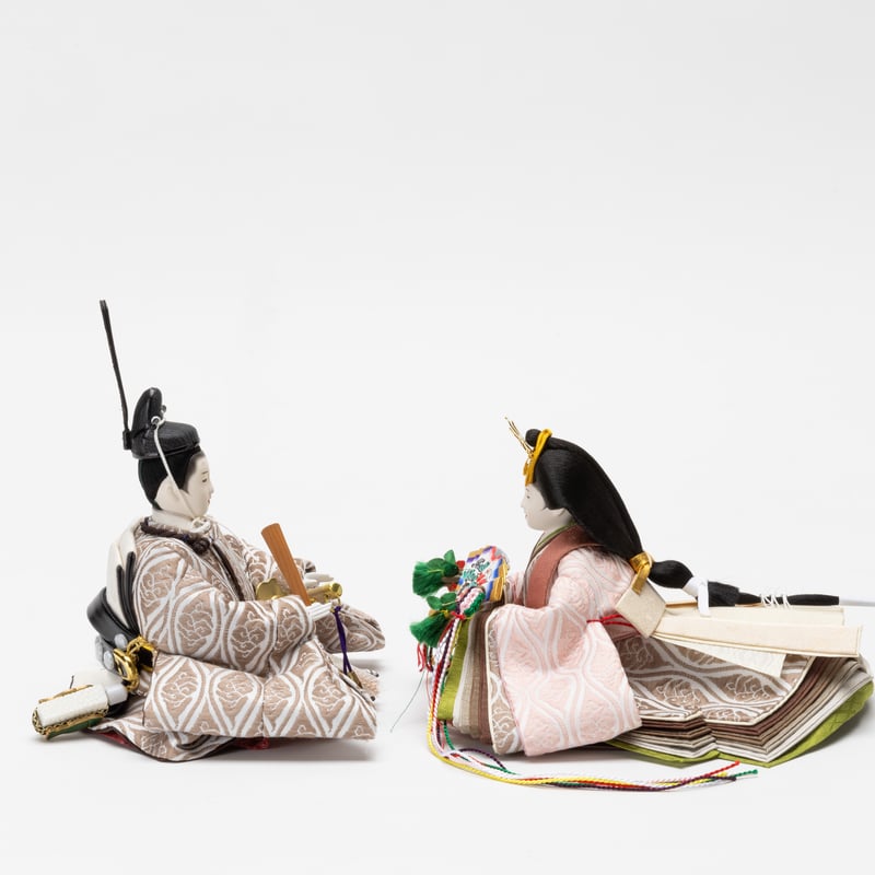 京十一番親王飾り「雲立涌文錦（香色：こういろ）」 | 桂雛／小佐畑人形店