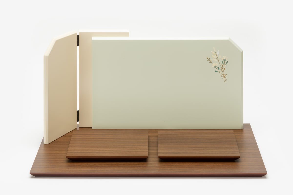 京十一番親王飾り「雲立涌文錦（紫色）」 | 桂雛／小佐畑人形店