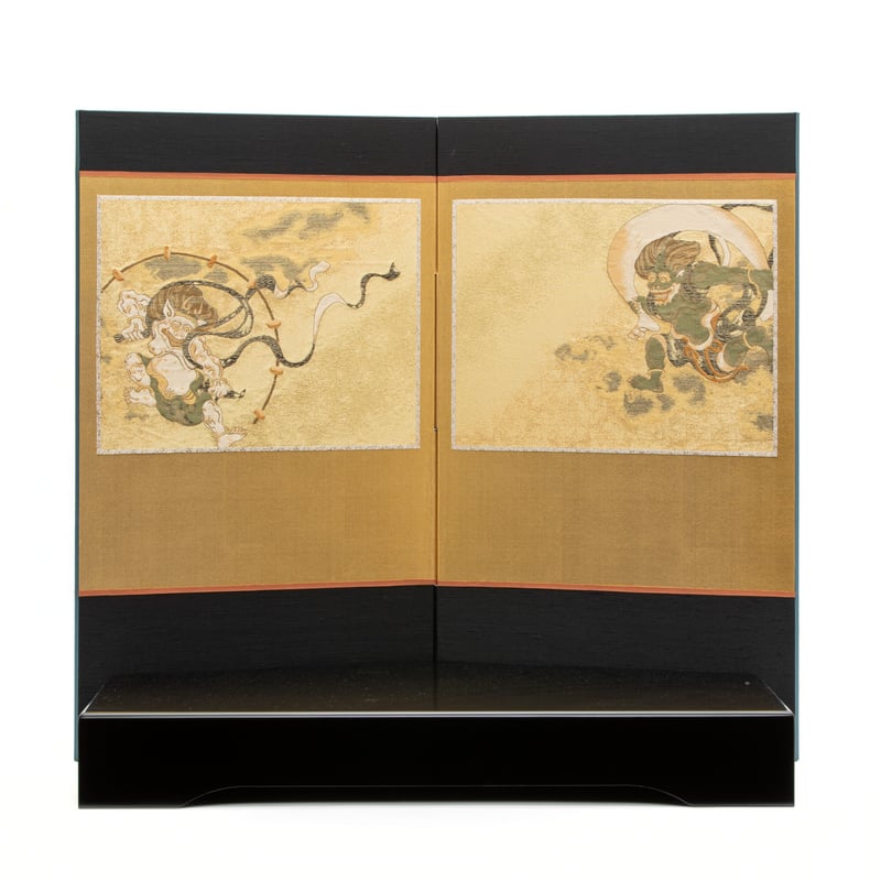 別所実正作 五号 六方白 厚物菊之兜飾り | 桂雛／小佐畑人形店