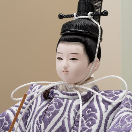 京十一番親王飾り「雲立涌文錦（紫色）」（柔相顔）