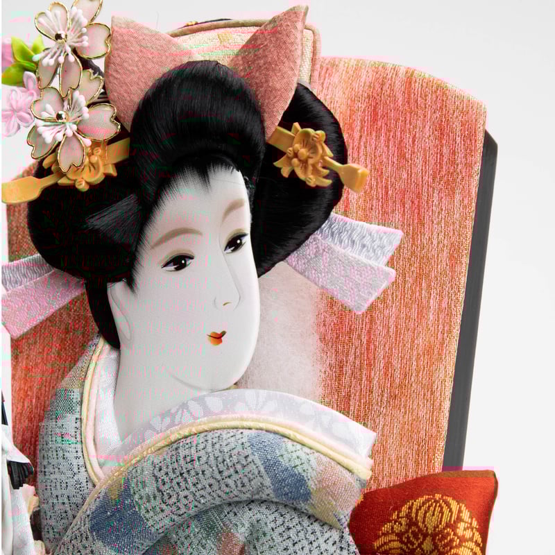 10号 ぼたん 本場結城紬 霞文：桜華桜の雲ケース飾り | 桂雛／小佐畑人形店