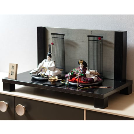 京十一番親王飾「龍村裂：菊もみ（銀）」