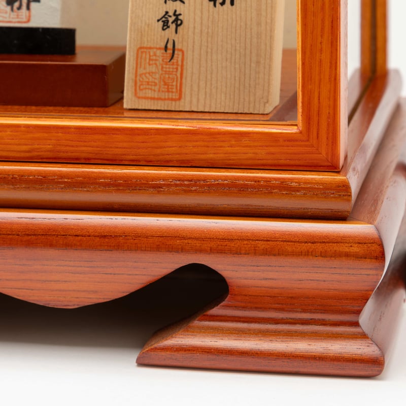 10号 ぼたん 本場結城紬 霞文：桜華桜の雲ケース飾り | 桂雛／小佐畑人形店