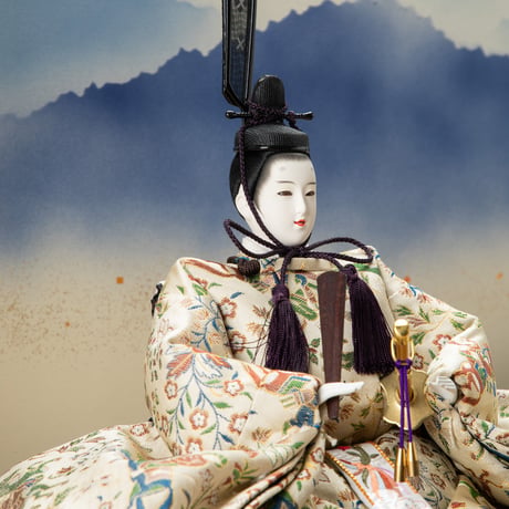 京十番親王飾「川島織物：狩猟文錦」