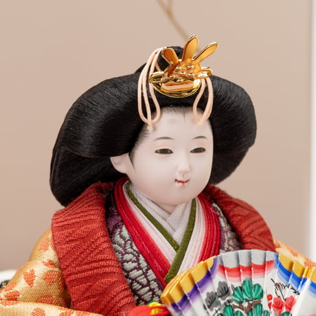 京十一番親王飾り「小桜文錦」（柔相顔）