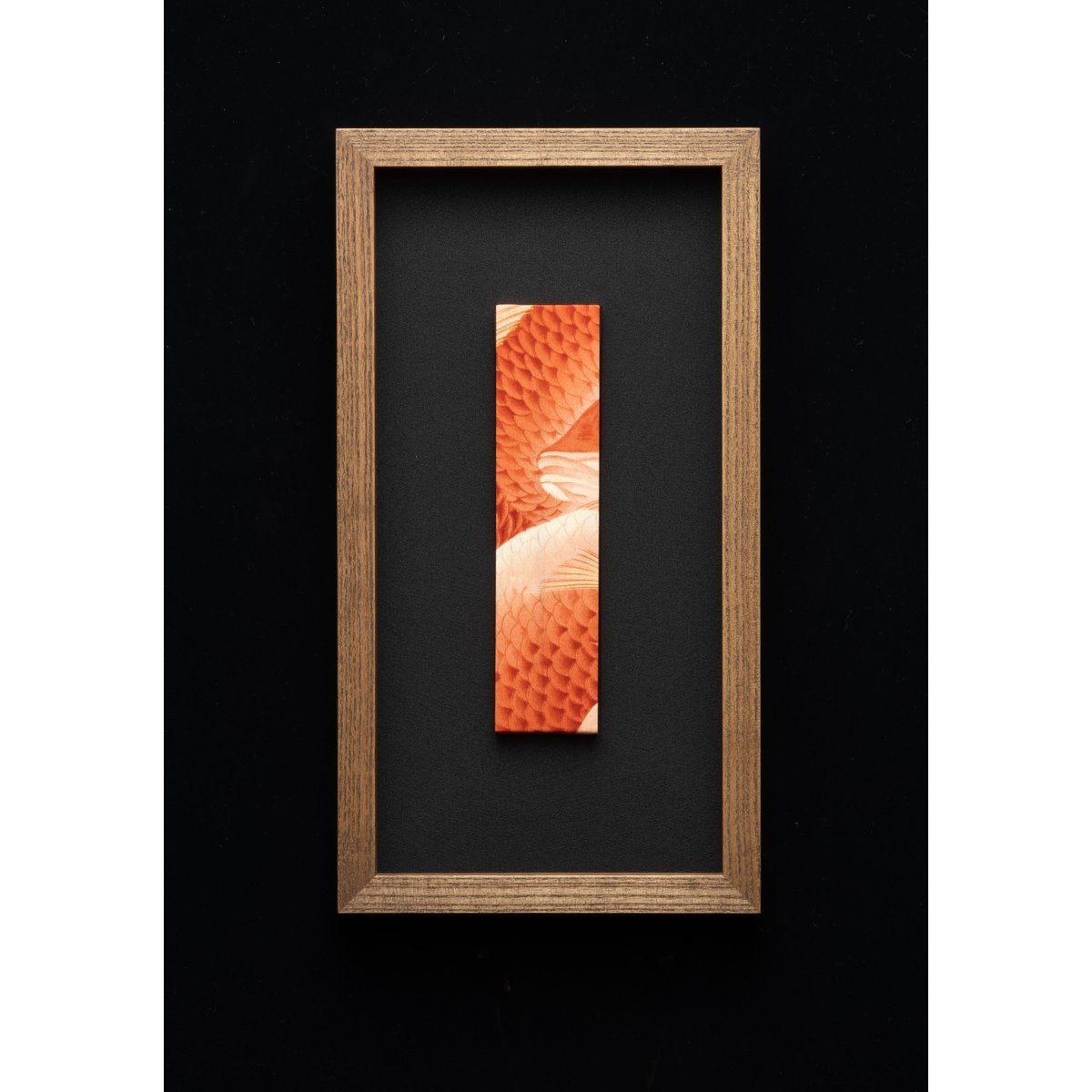 Nishiki Frame Raised Form「鯛尽くし」紅緋色 （くれないひいろ） |