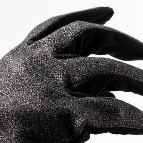 抗 Protect＋ダウンファブリック BLACK×RED