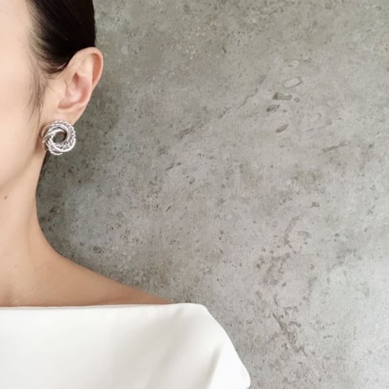 トリニティイヤリング チェーントリニティイヤリング | RiiUM