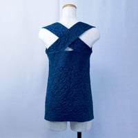 【バッククロスシリーズ】立体水玉柄のノースリーブカットソー　(ブルー)　D51　【送料・代引き手数料無料】