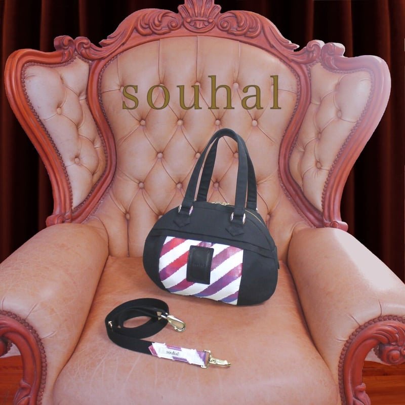 リバティ(キャンディピンク)ころりんおむすび型バッグ✩.*˚ハンドメイド リバティ(キャンディピンク)ころりんおむすび型バッグ