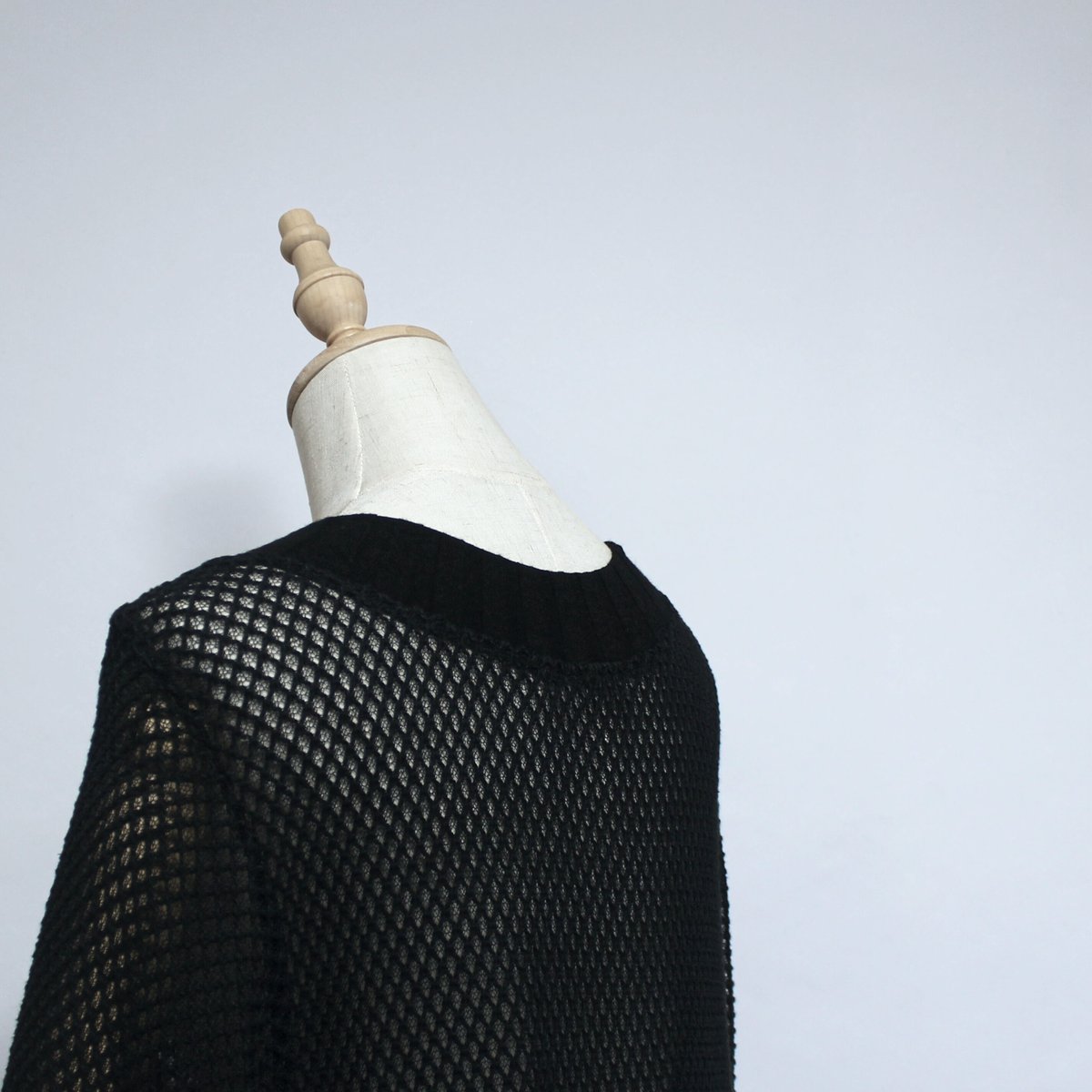 レースロングカーディガン黒蝶貝 B97 黒 | souhal