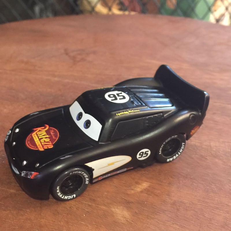 Disney Pixar Cars ディズニーピクサーマテルカーズ カーズ ブラック