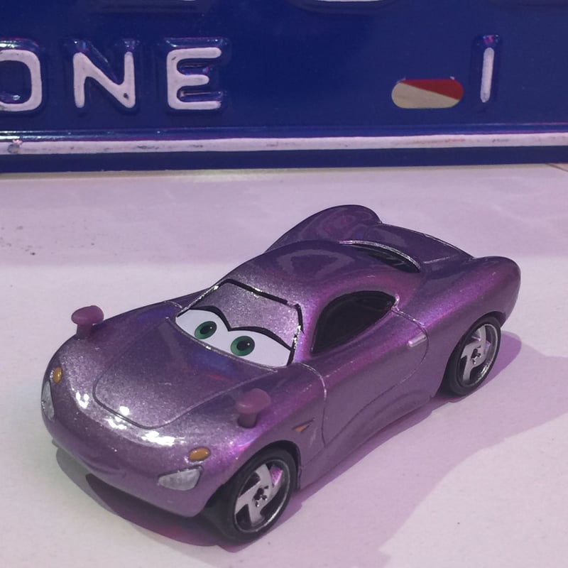 Disney Pixar Cars2 ディズニーピクサーマテルカーズ ホリー シフト