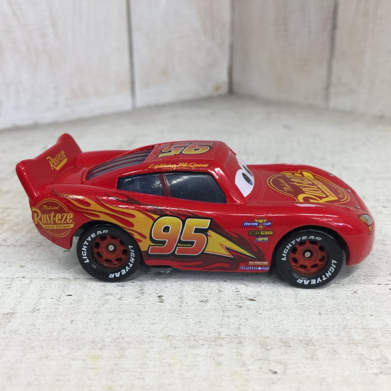 M45】ディズニーピクサー カーズ マックイーン 3種 マテル 新品 箱 M45】ディズニーピクサー カーズ マックイーン 3種 マテル 新品 箱