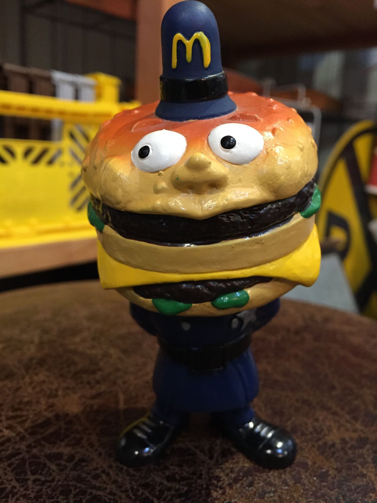 ビンテージトイ ビッグマックポリス フィギュア ソフビ 希少 ビンテージトイ ビッグマックポリス フィギュア ソフビ 希少