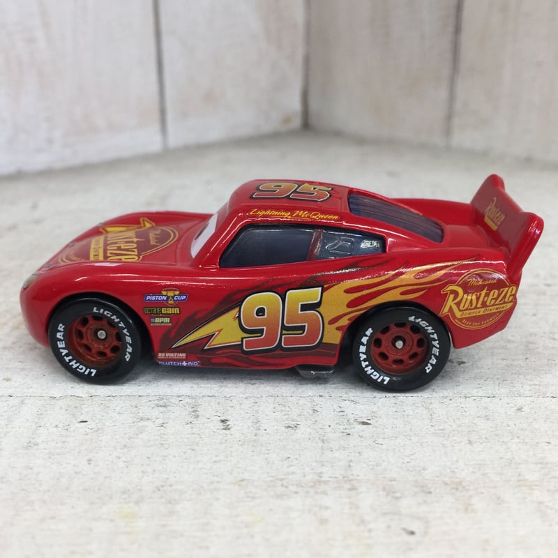 Disney Pixar Cars ディズニーピクサーマテルカーズ マックイーン