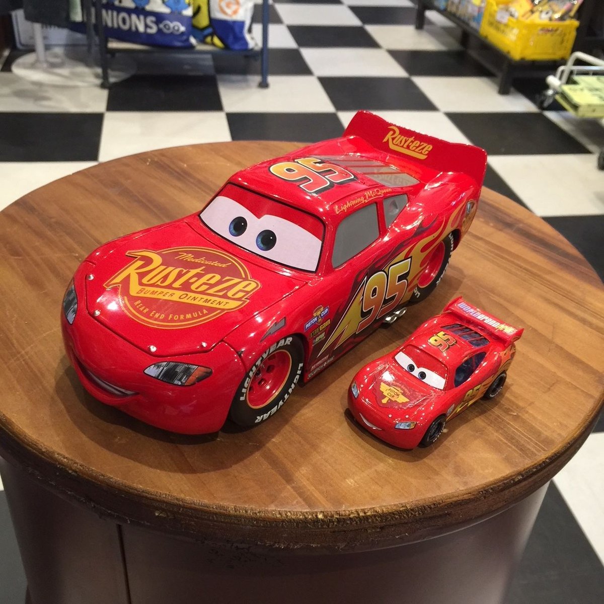 限定】カーズ1/24 jadatoys メーター箱付き