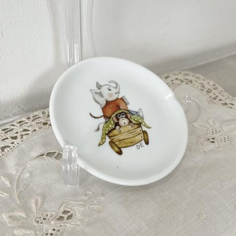 antique animal small plate