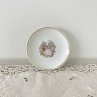 antique romantic small plate
