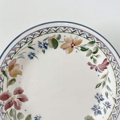 antique flower plate
