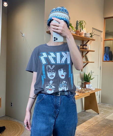 【USED】 KISS / バンドTシャツ  (ユニセックス)