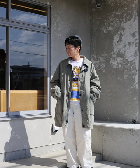 【USED】 ［薄手］USA製 NUTMEG MILLS / DEL AWARE カレッジロゴ スウェット (ユニセックス)