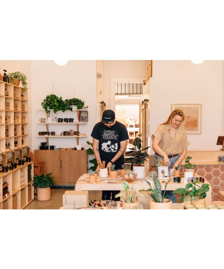 P.F.Candle Co. / incense