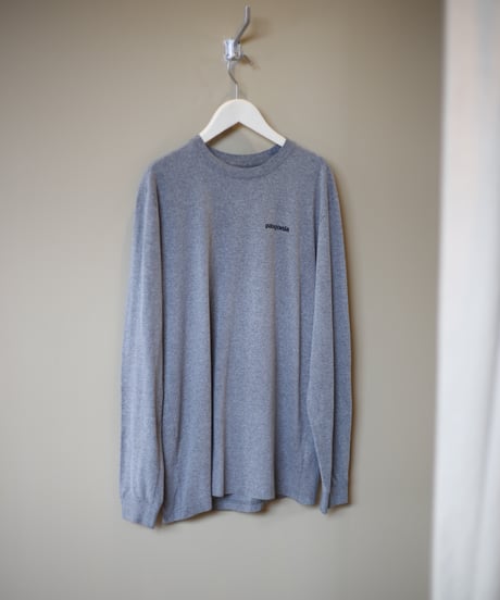【USED】Patagonia (パタゴニア) / プリントロングスリーブ Tシャツ (ユニセックス)