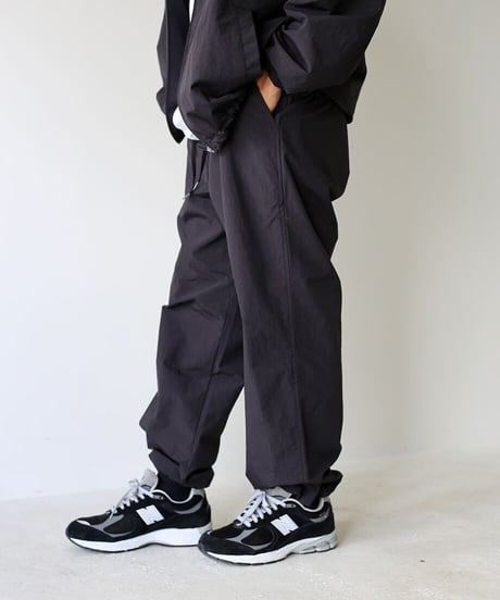 UNIVERSAL PRODUCTS. / NYLON TRACK PANTS 233-60511 (メンズ)