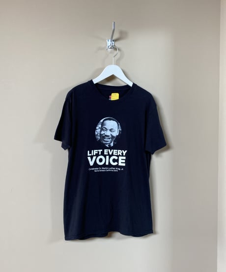 【USED】 LIFT EVERY VOICE / プリントロゴTシャツ (ユニセックス)