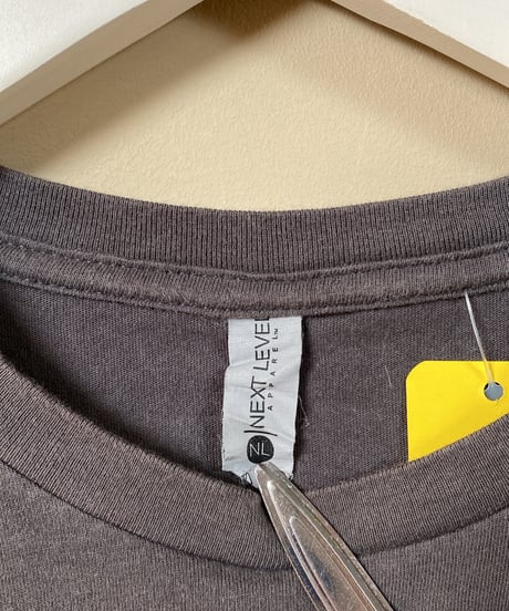 【USED】 10 Barrel Brewing Co. / “THE SUMMITS” オフィシャルプリントTシャツ (ユニセックス)