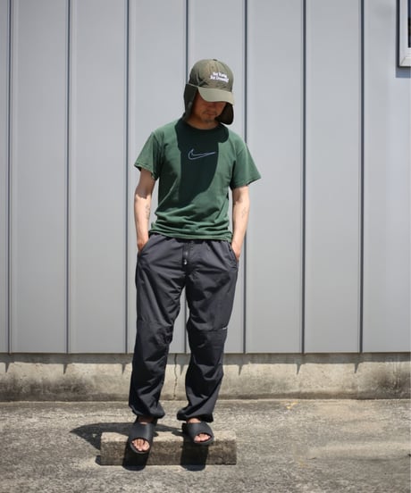 【USED】  USA製 90’s NIKE / スウッシュ刺繍ロゴ Tシャツ (ユニセックス)