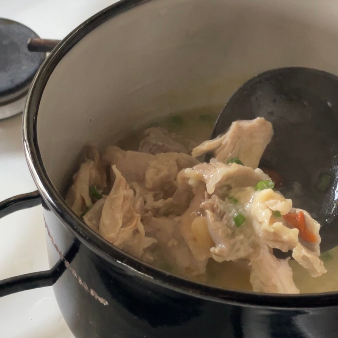 おひとりさまサムゲタン SOUP FOR ME | 参鶏湯研究所