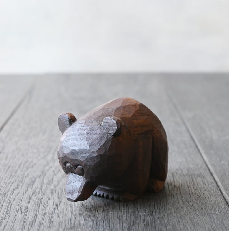 向こう山、わたしたちの影の粒々。/木彫りの熊 tusbu-04 | svale furniture