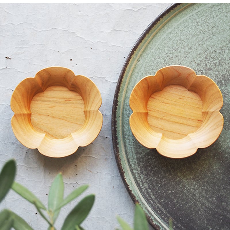 svale furniture/三木達也 稜花皿Φ240（パン皿） svale furniture/三木達也 稜花オーバル皿/Φ270×d195 svf‐17