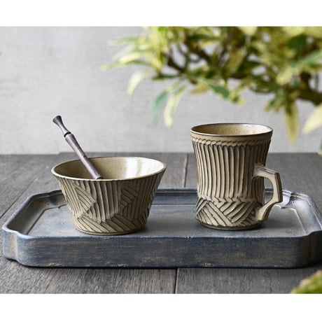 svale furniture /三木達也  飾り縁盆300×190/○白漆　svf‐261