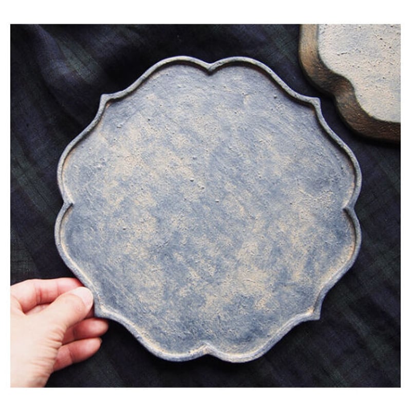 svale furniture/三木達也 稜花皿Φ240（パン皿） svale furniture/三木達也 稜花皿Φ240（パン皿）