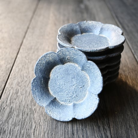 svale furniture /三木達也  輪花豆皿Φ80/○白漆　svf‐140