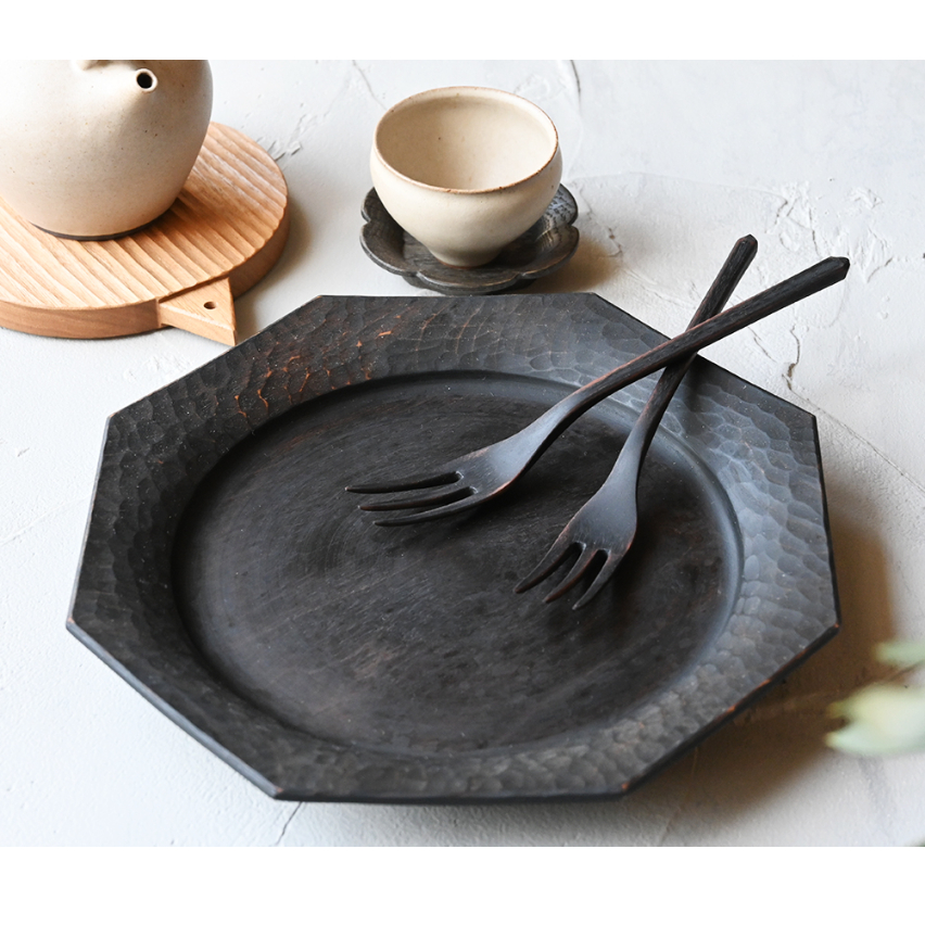 庚成 皿 光夫造 宮内庁御用窯】8号盛皿 青華吉祥樹花紋 /山本長左