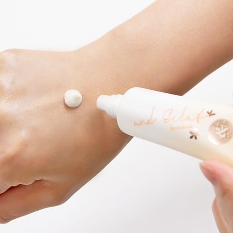 アンドエクラ　フレグランスＵＶカットハンドクリームＮキンモクセイの香り30g　SPF25PA+++【メール便】