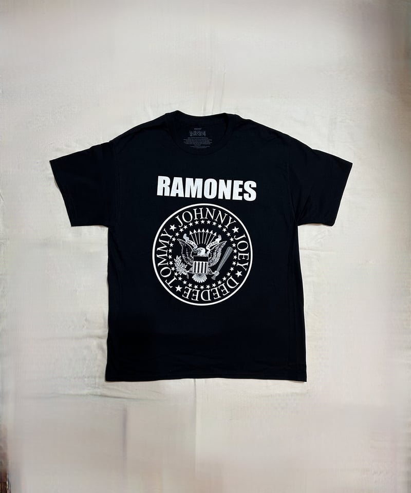 RAMONES】バンドTシャツ | Basement Circus Vintage