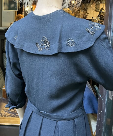 40’s beaded embroidery big collar one-piece