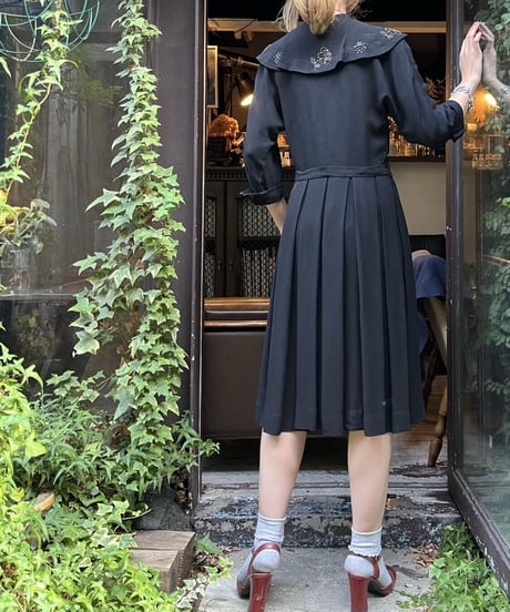 40’s beaded embroidery big collar one-piece