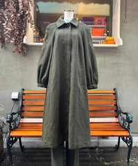 Tyrolean embroidery green long coat