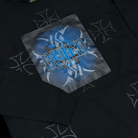 Build Cross LS Sweat (ステッカー付き)